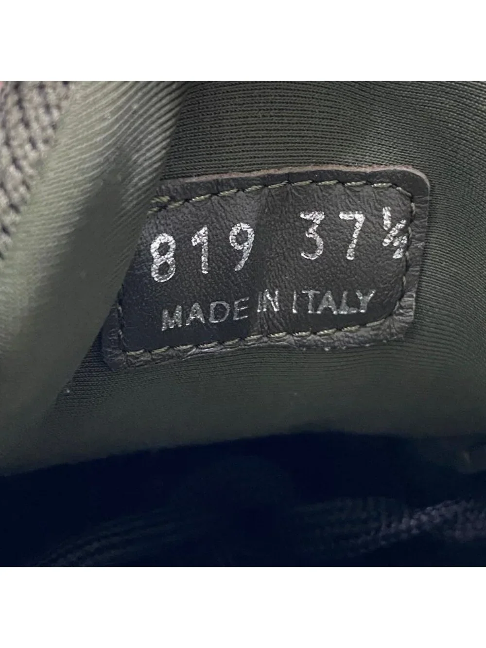 Prada brand color